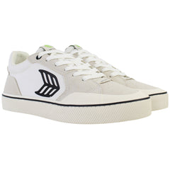 Cariuma Vallely Pro Unisex White Plimsolls