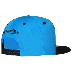 Mitchell & Ness NBA Detroit Pistons Logo Cap