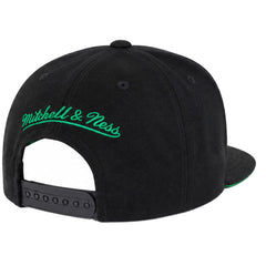 Mitchell & Ness NBA Boston Celtics Chrome Logo Black Cap