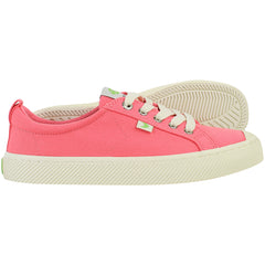 Cariuma OCA Unisex Pink Plimsolls