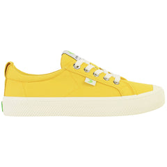 Cariuma OCA Unisex Off White Plimsolls