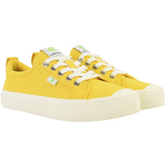 Cariuma OCA Unisex Off White Plimsolls