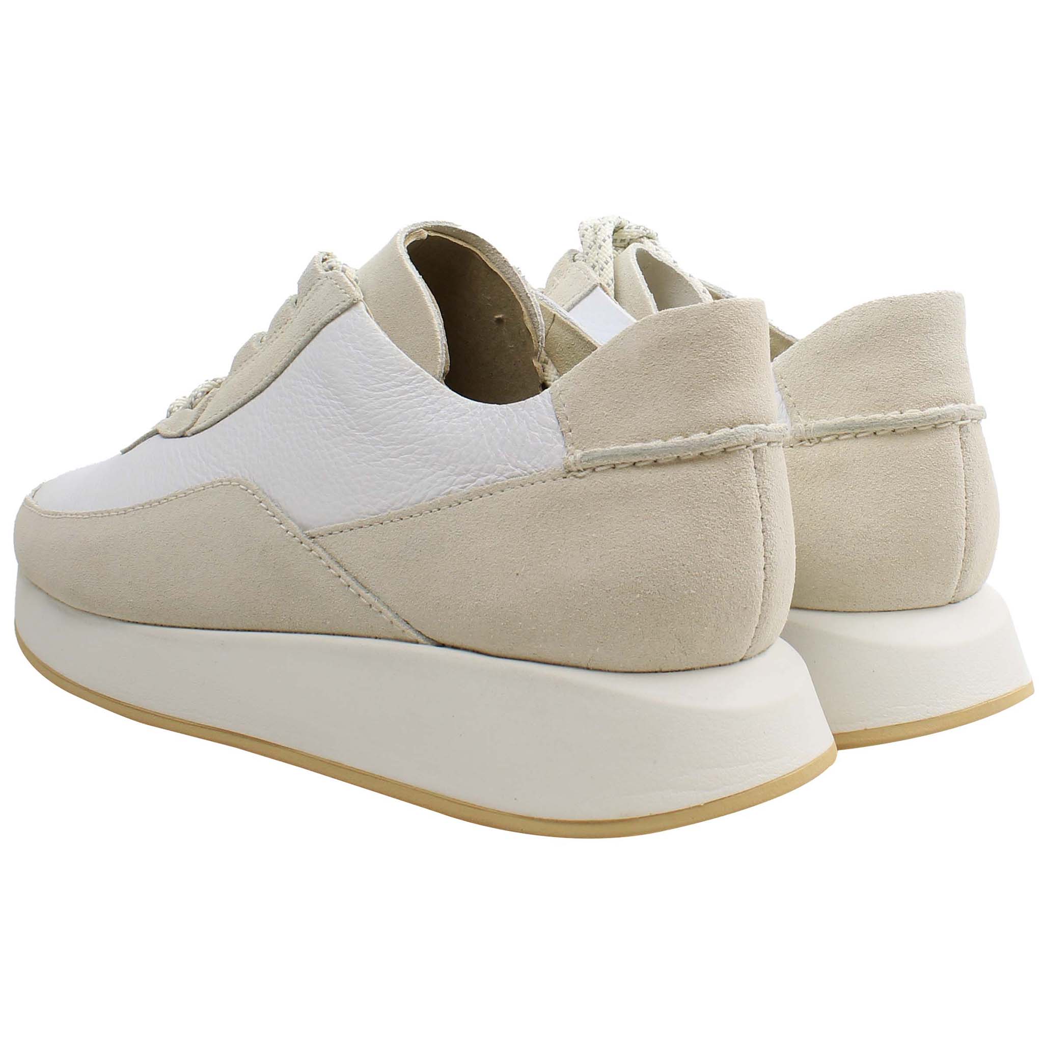 Clarks Kiowa Pace Womens White Trainers