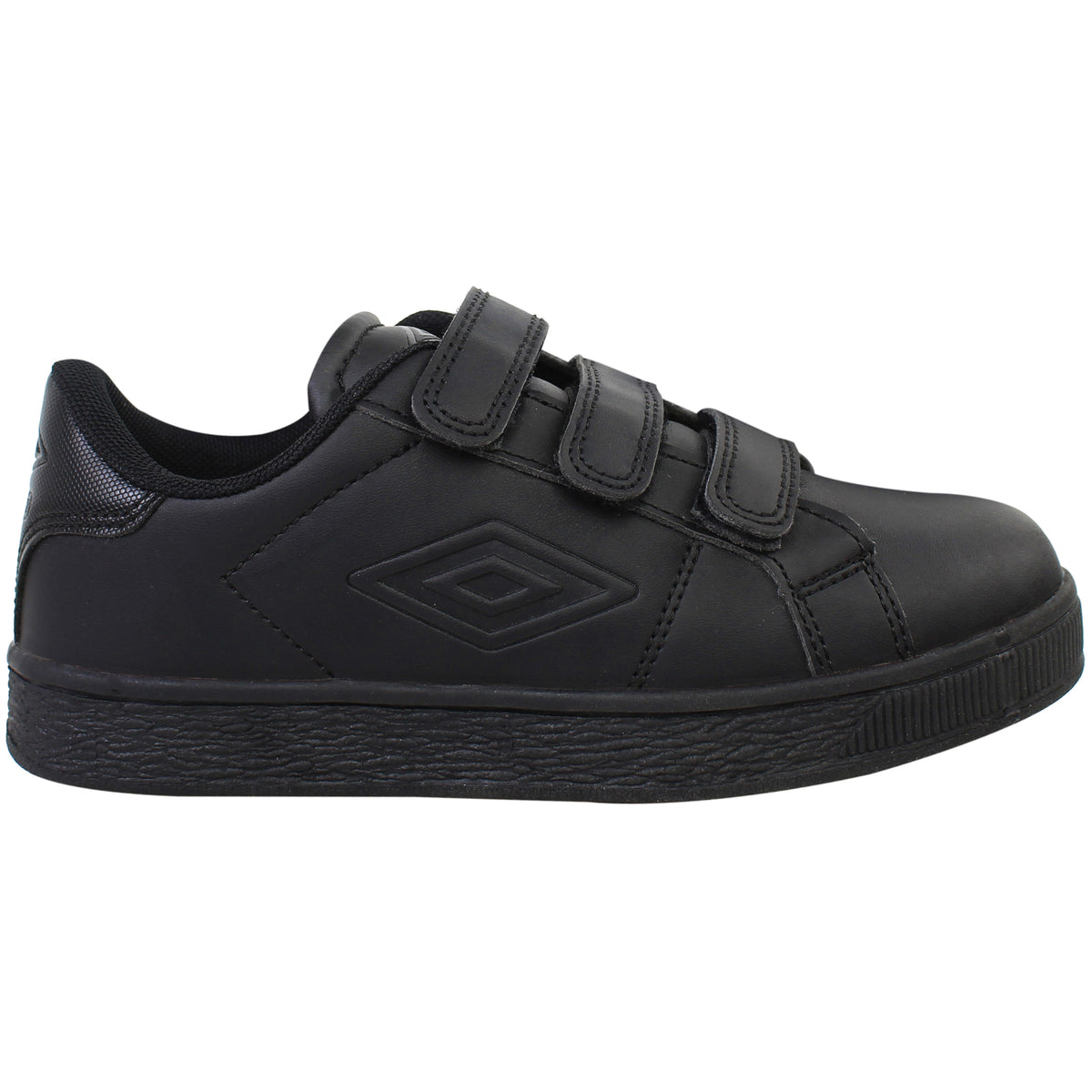 Umbro Medway V Kids Black Trainers