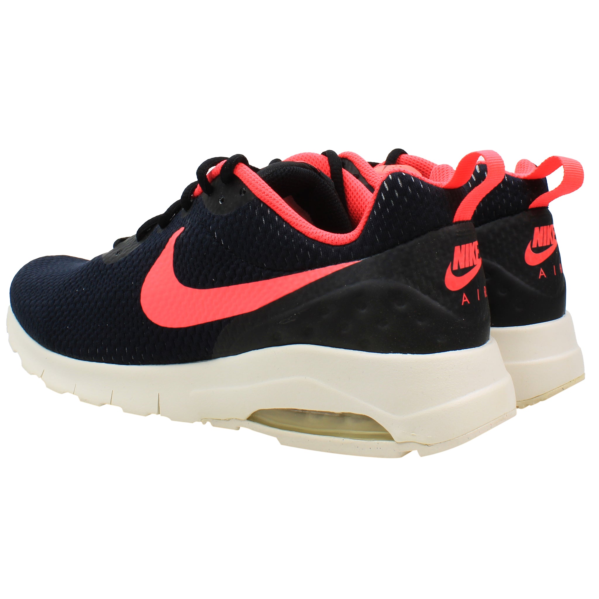 Nike Air Max Motion Low SE Mens Black Trainers