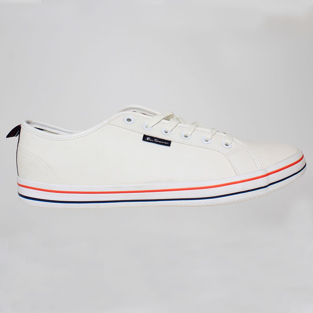 Ben Sherman Lowell Mens White Plimsolls SCUFF