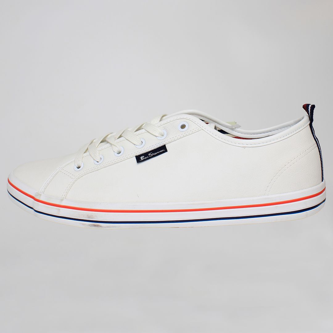 Ben Sherman Lowell Mens White Plimsolls SCUFF