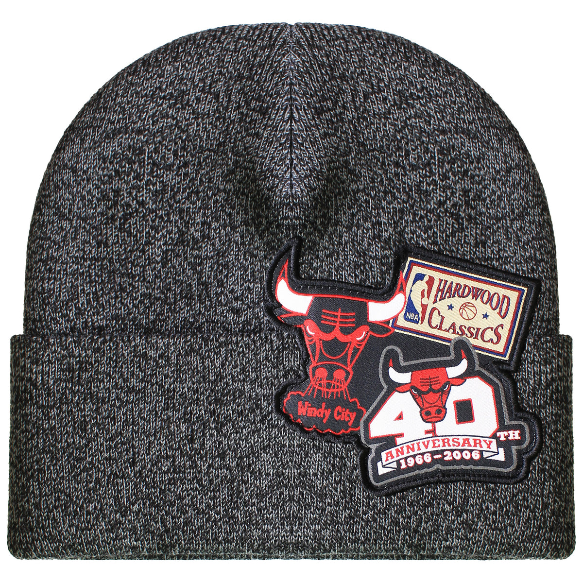 Mitchell & Ness NBA Chicago Bulls Logo Patch Knit Black Beanie