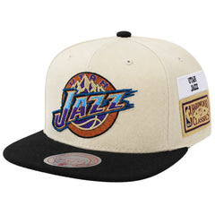 Mitchell & Ness NBA Utah Jazz Vintage Jockey Off White Cap