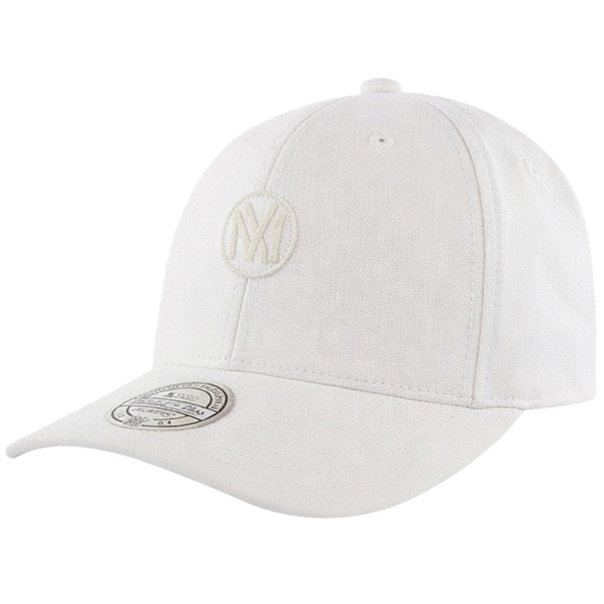 Mitchell & Ness Interlocked 110 Off White Cap