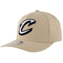 Mitchell & Ness NBA Cleveland Cavaliers Outline Logo Sand Cap