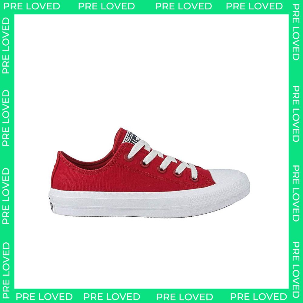 Converse Chuck Taylor II Womens Red Plimsolls NO BOX