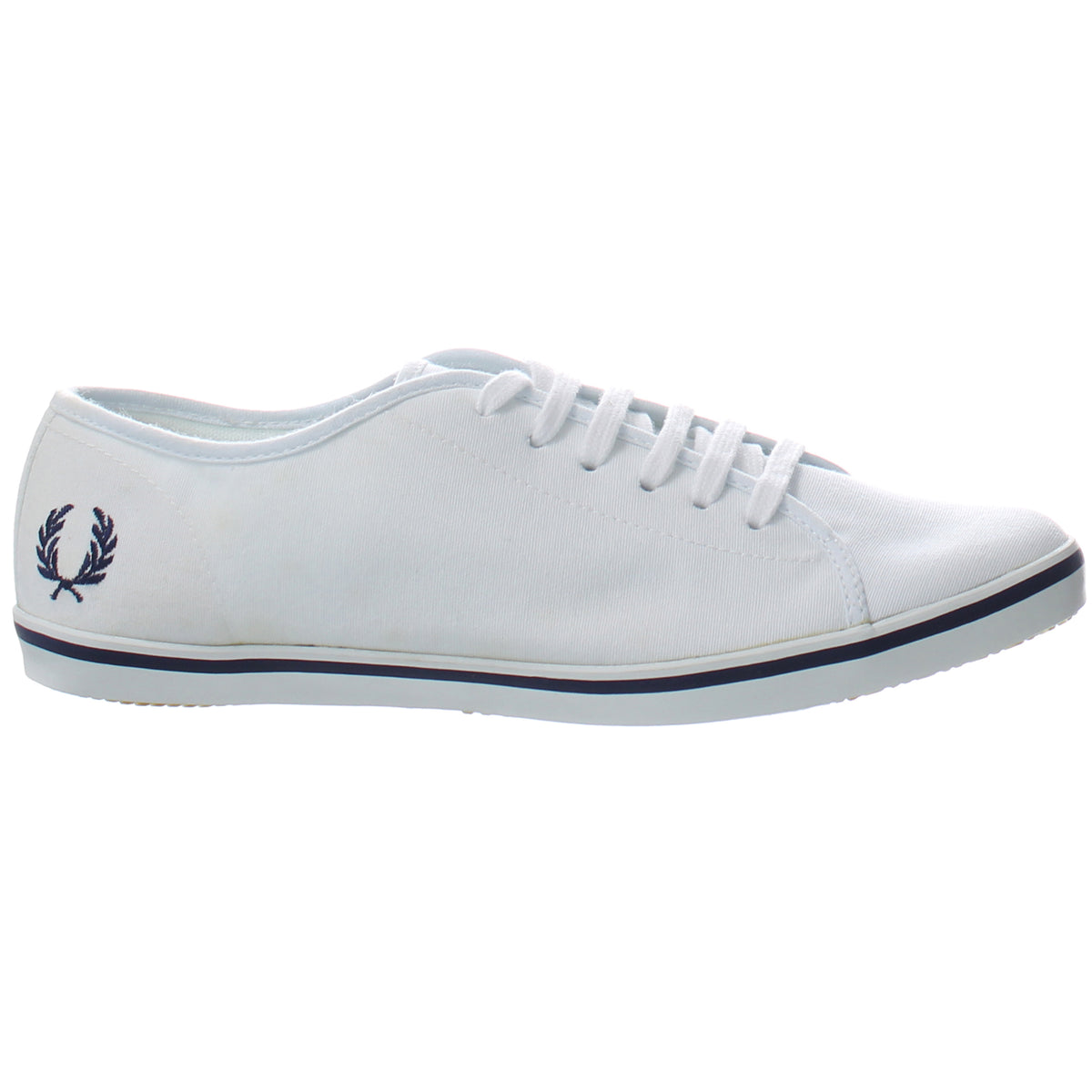 fred perry kendrick leather plimsolls in white