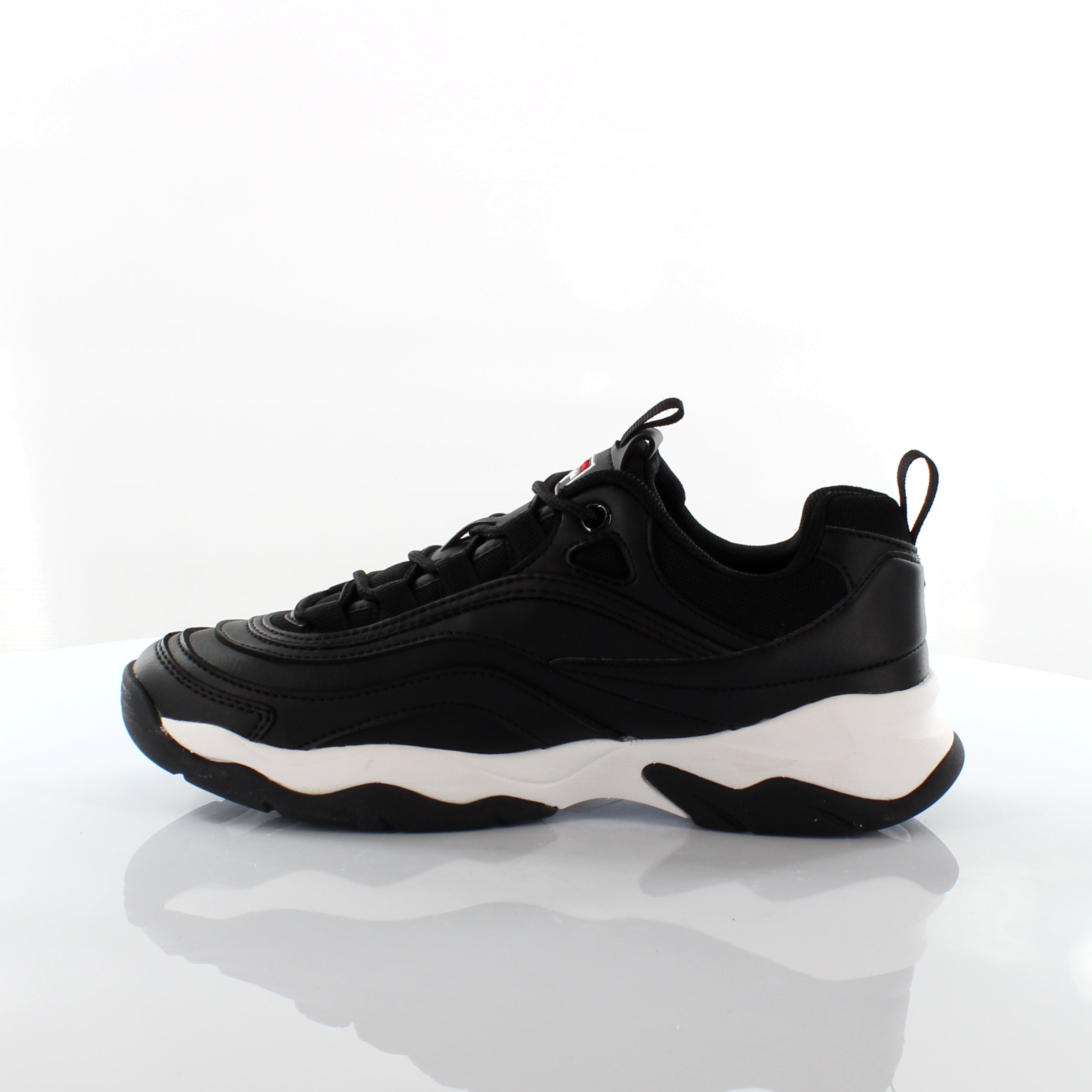 Fila Ray Low Womens Black Trainers