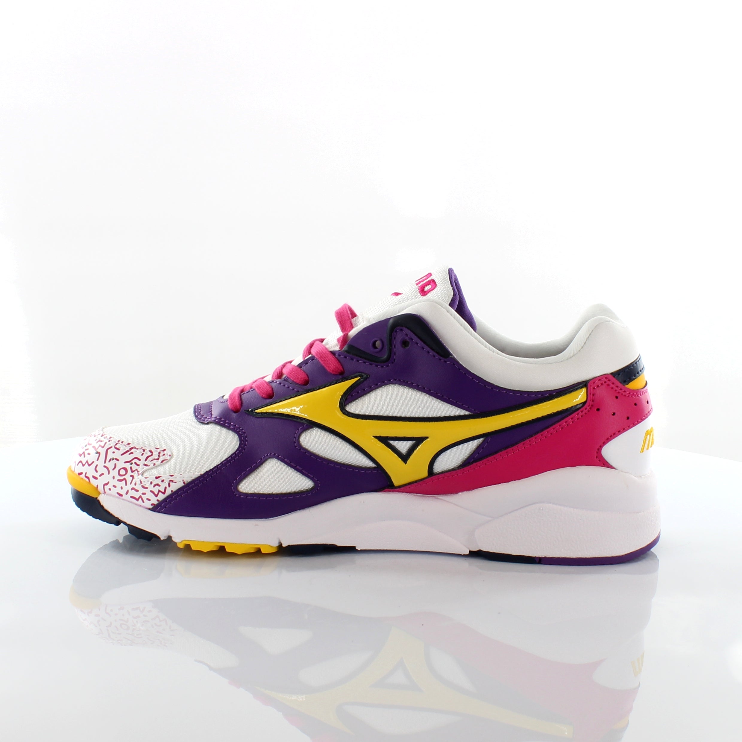 Mizuno Sport Style Sky Medal White/Purple Trainers - Mens